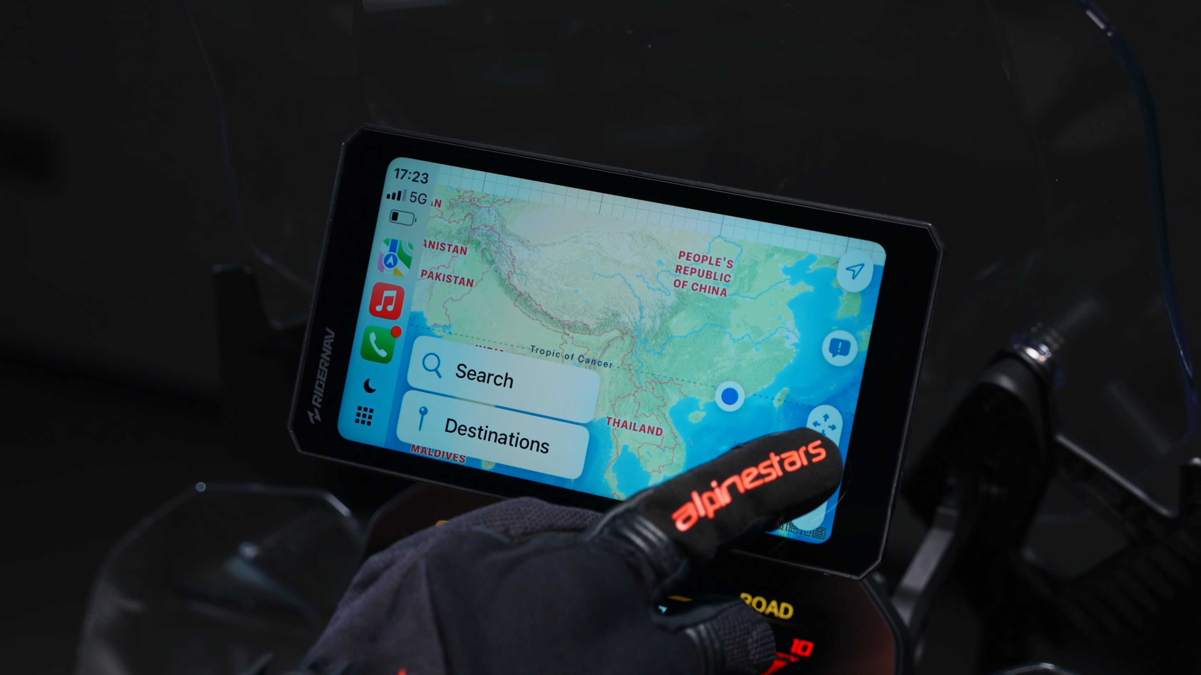 Why BMW Riders Choose RiderNav R7M to Replace the Factory Navigator