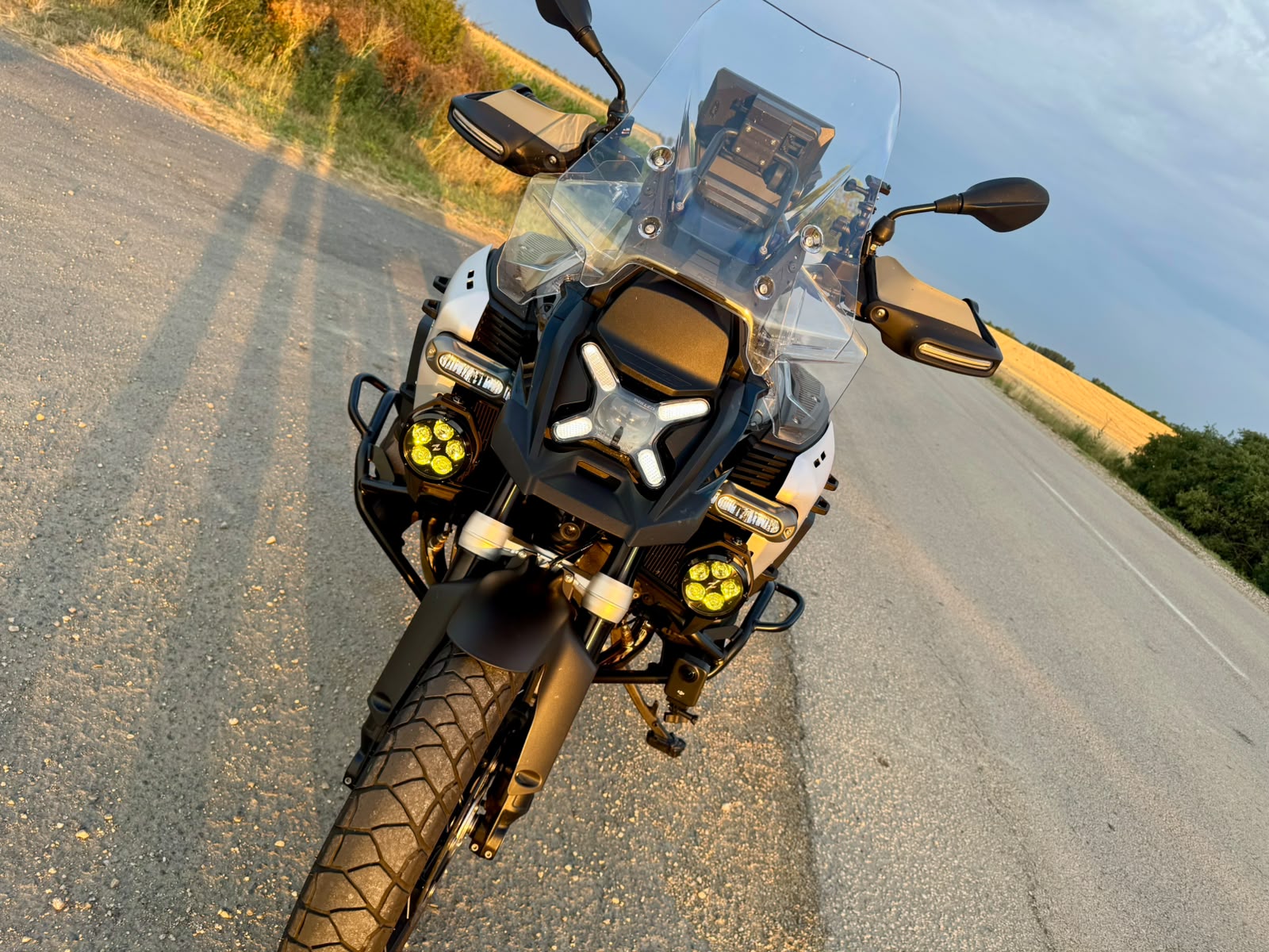 Q5 Pro Motorcycle LED Auxiliary Lights Bundle